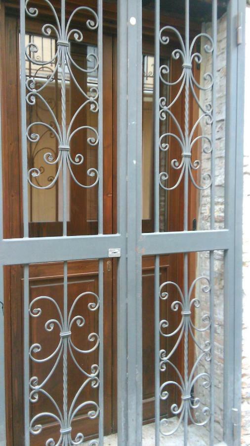 Casa Traiano Apartment Benevento Ngoại thất bức ảnh